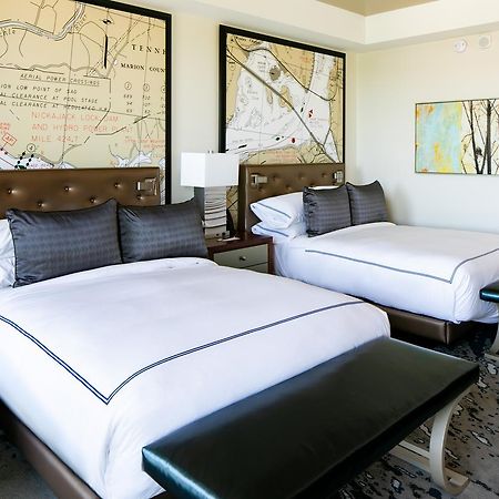 The Tennessean Personal Luxury Hotel Ноксвилл Экстерьер фото