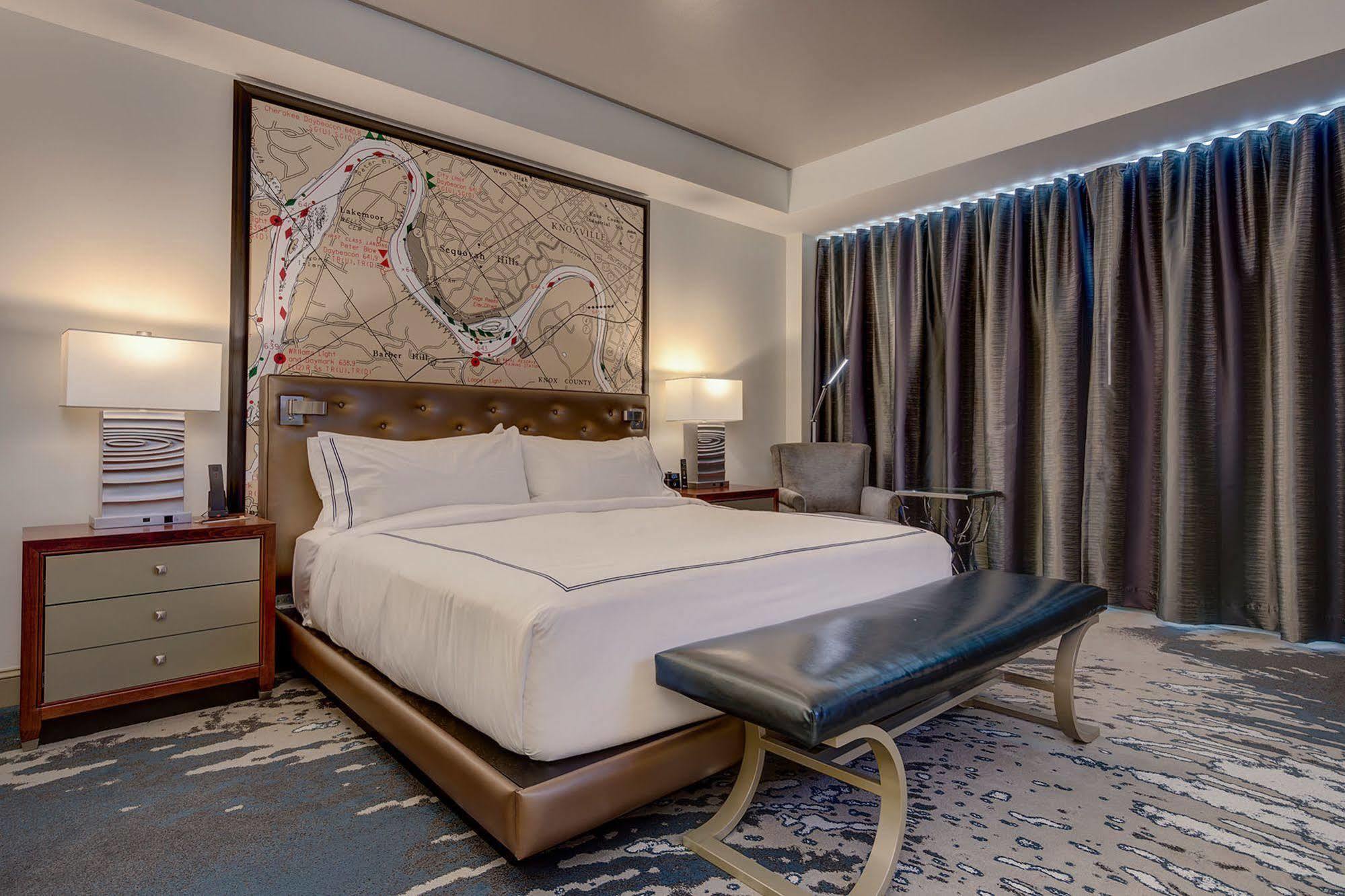 The Tennessean Personal Luxury Hotel Ноксвилл Экстерьер фото